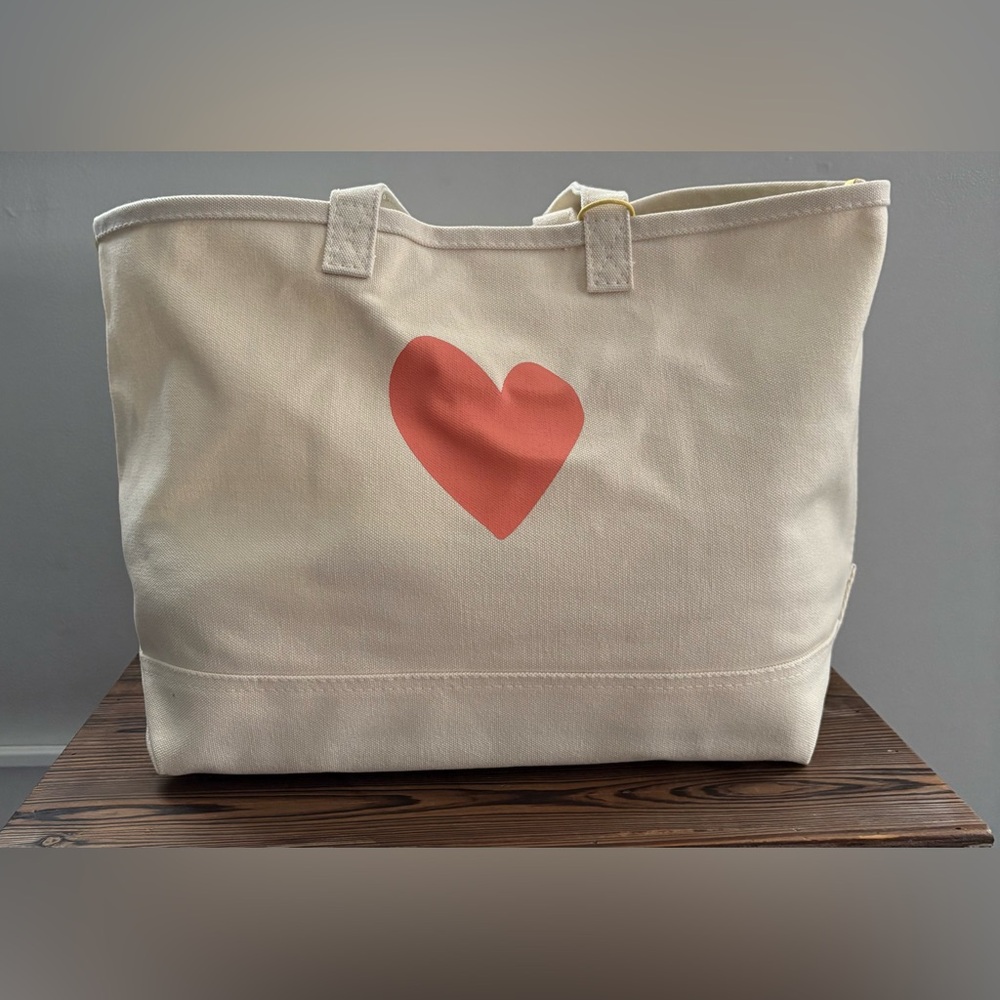 Kerri Rosenthal x CR Sunset Heart Tote | color: clay | one size
